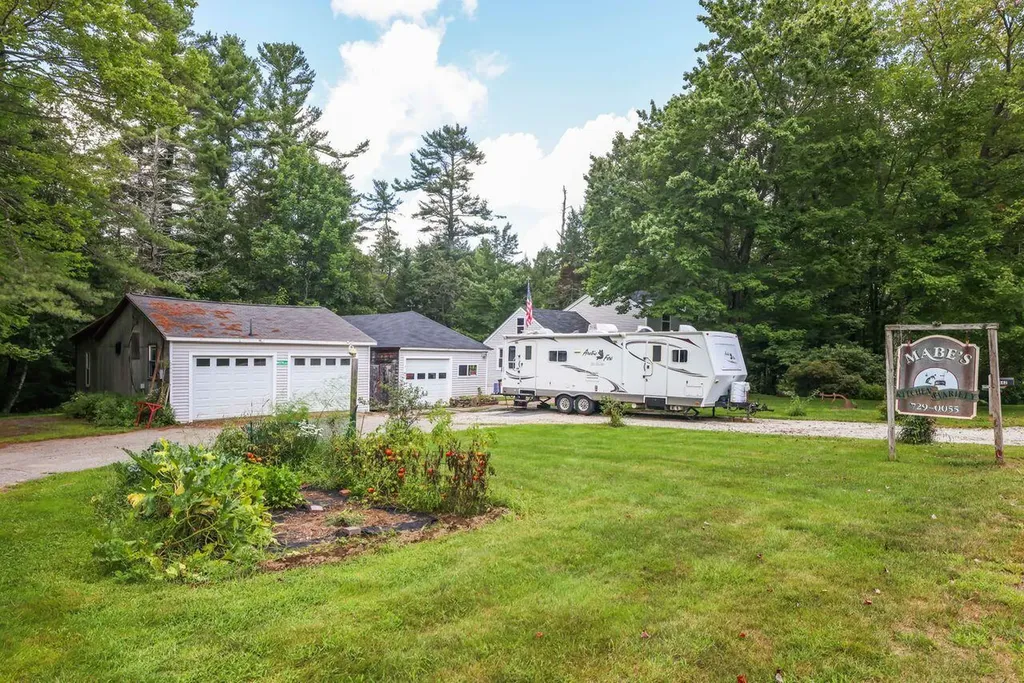 442 Old Portland Road Brunswick ME 04011