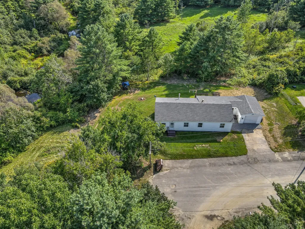 26 Tracy Street Augusta ME 04330