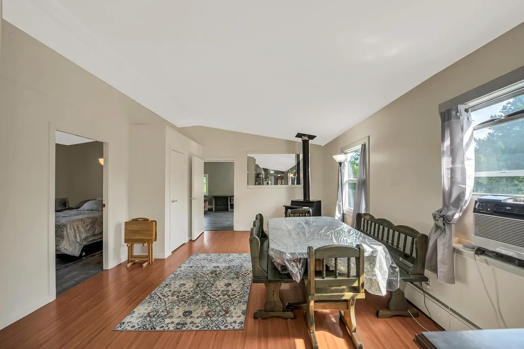 26 Tracy Street Augusta ME 04330