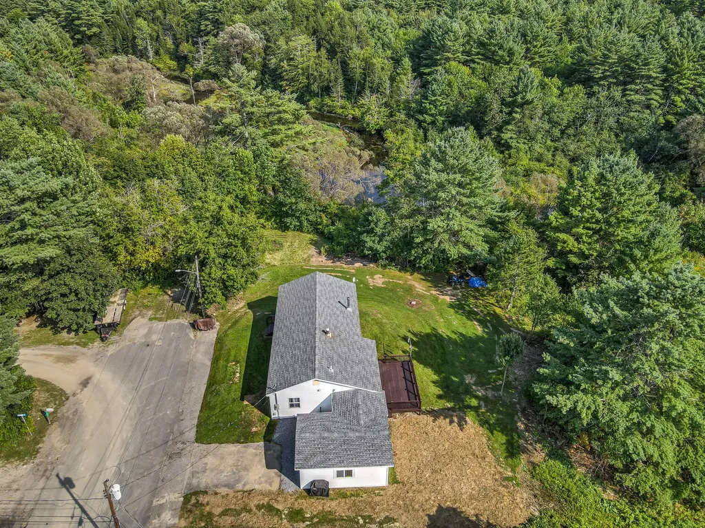 26 Tracy Street Augusta ME 04330