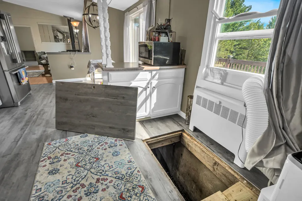 26 Tracy Street Augusta ME 04330