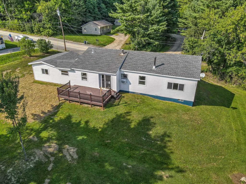 26 Tracy Street Augusta ME 04330