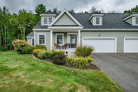 29 Mccann Way Scarborough ME 04074