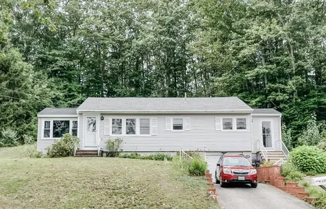 139 Narragansett Street Gorham ME 04038