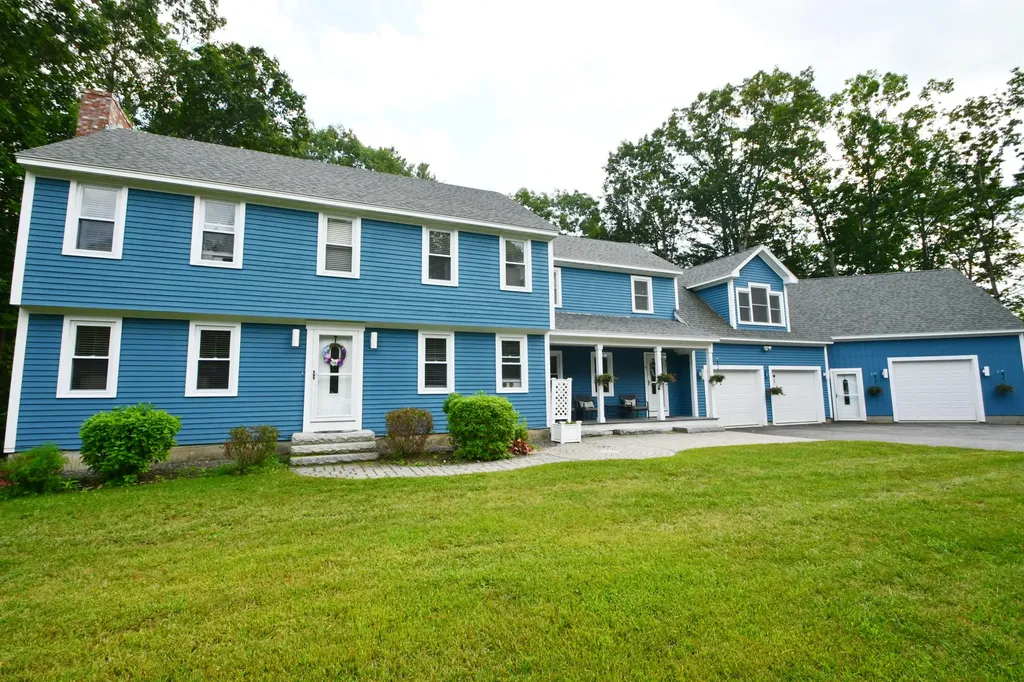 6 Meadow Crossing Drive Gorham ME 04038