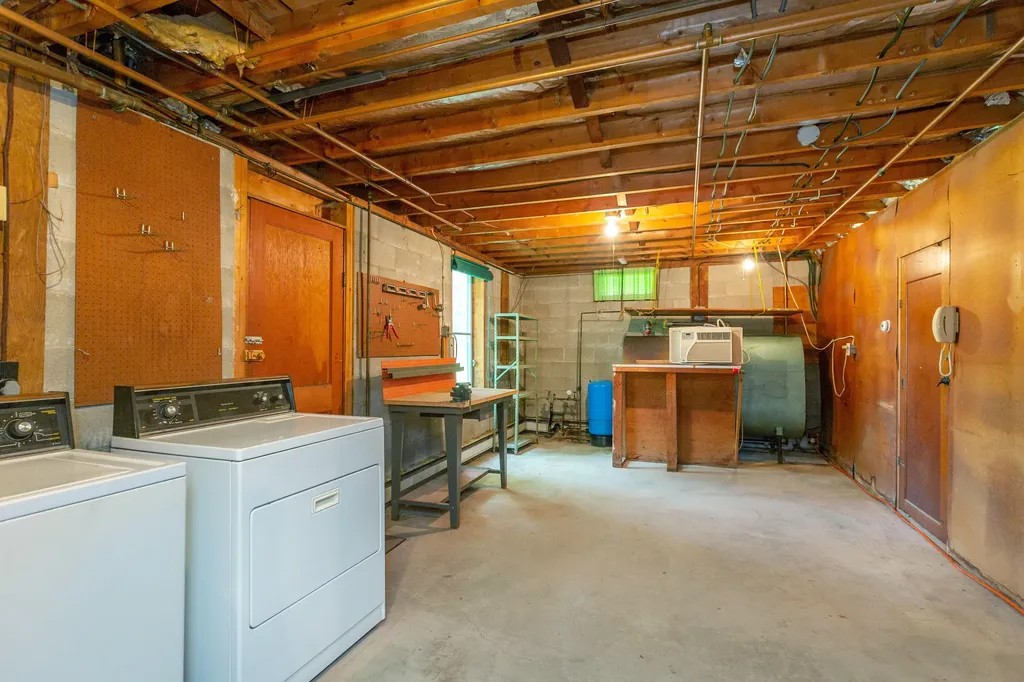 25 Richardson Lane West Bath ME 04530