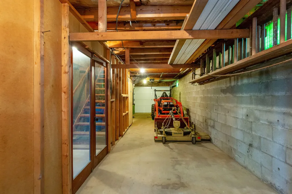25 Richardson Lane West Bath ME 04530