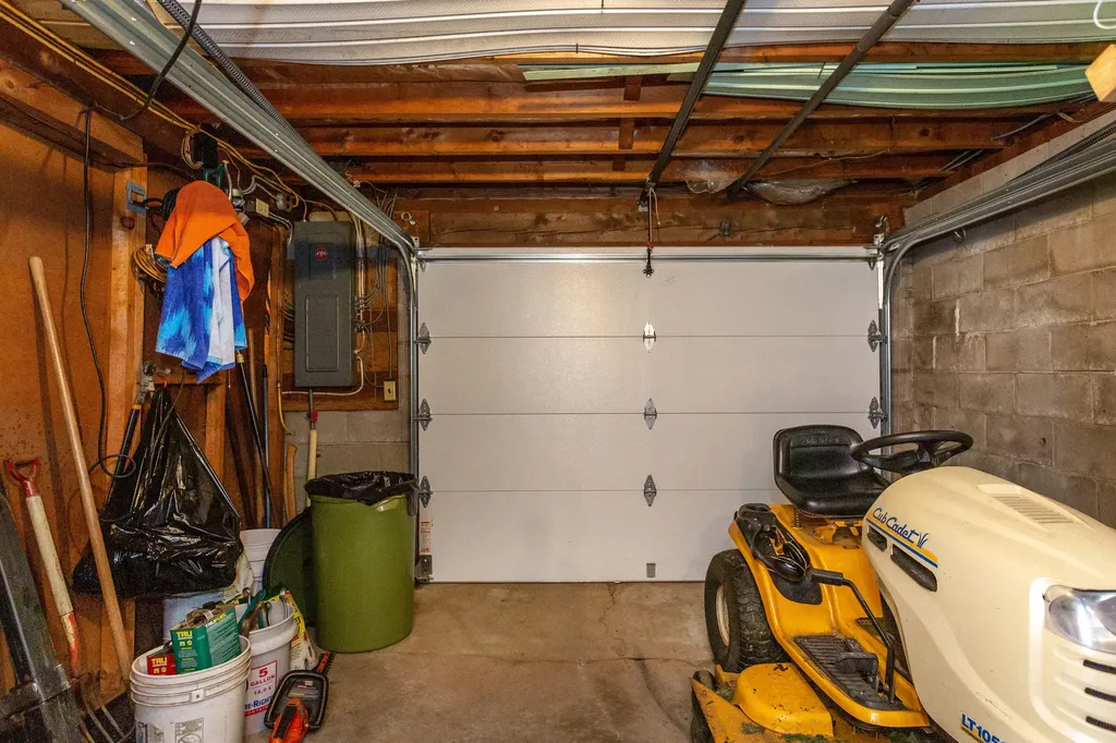 25 Richardson Lane West Bath ME 04530