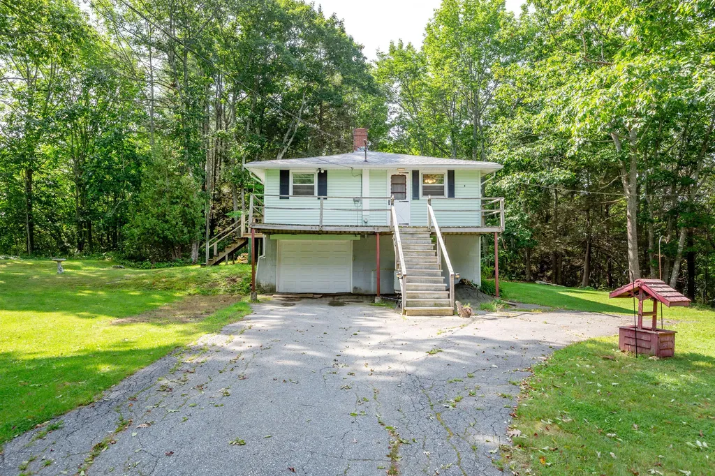 25 Richardson Lane West Bath ME 04530