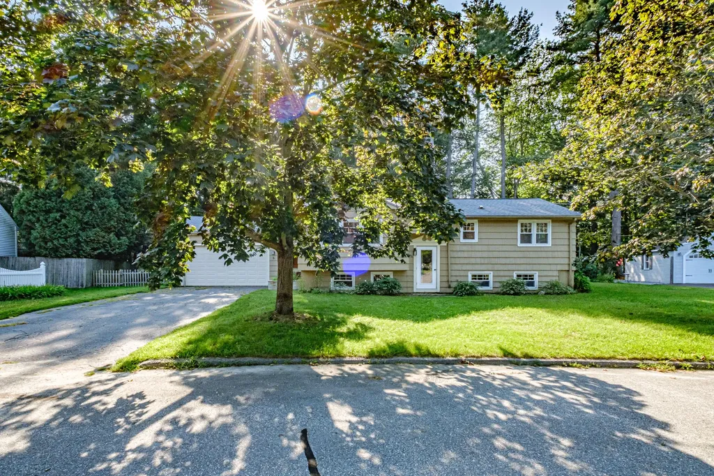 6 Settlers Road Westbrook ME 04092