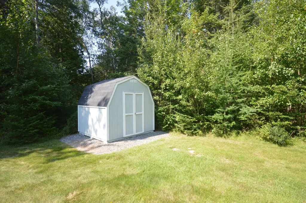 200 Hoxie Hill Road Orrington ME 04474