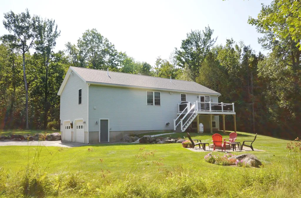 200 Hoxie Hill Road Orrington ME 04474