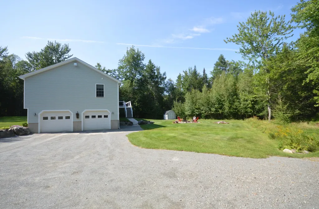 200 Hoxie Hill Road Orrington ME 04474