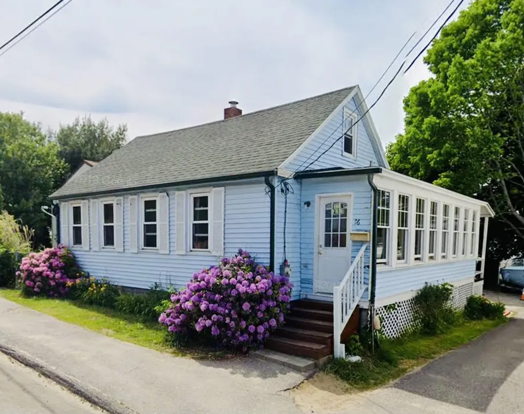 76 Bradbury Street Biddeford ME 04005