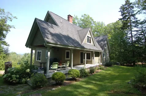 22 Island View Road Northport ME 04849