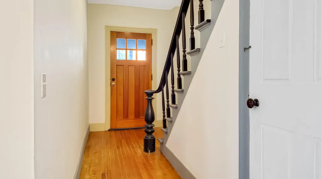 56 Elm Street Gardiner ME 04345