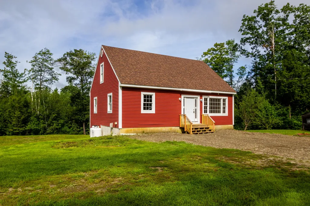 469 Augusta Rockland Road Windsor ME 04363