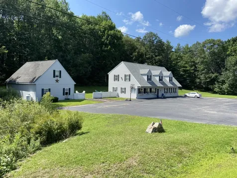 27 Boothbay Road Edgecomb ME 04556