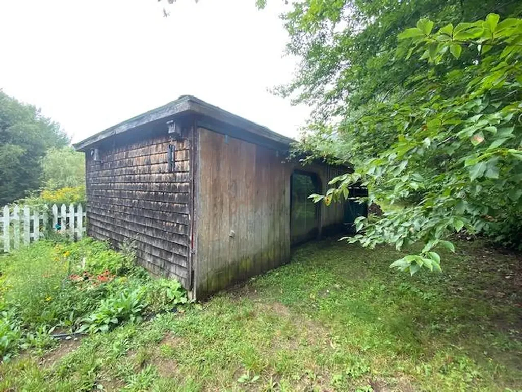 322 West Road Belgrade ME 04917