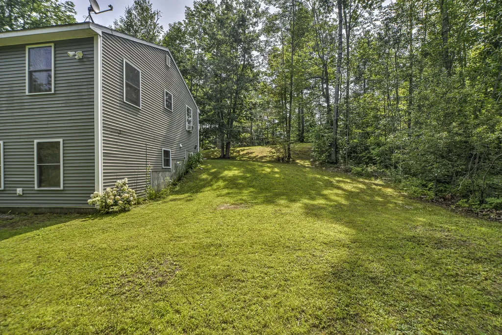 168 Crowell Hill Road Vassalboro ME 04989