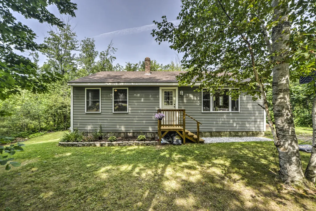 168 Crowell Hill Road Vassalboro ME 04989