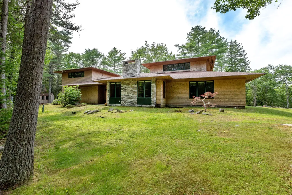 52 Oak Run Road Westport Island ME 04578