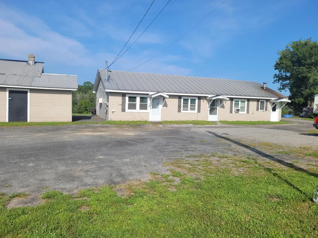 268 Cemetery Street Vassalboro ME 04989