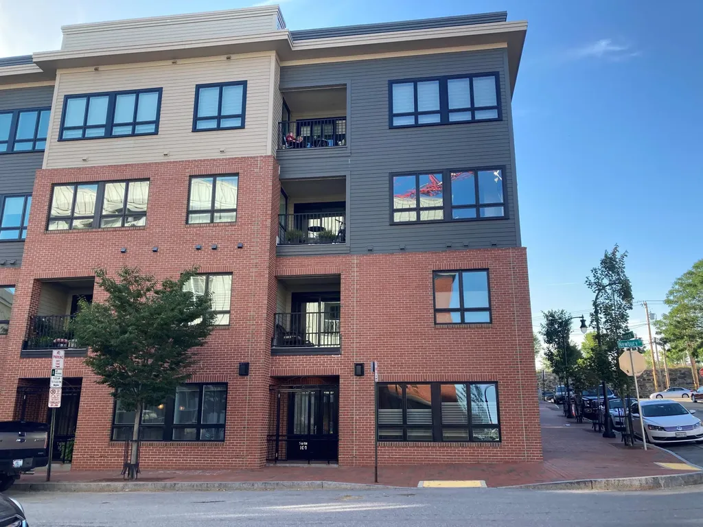 113 Newbury Street Portland ME 04101