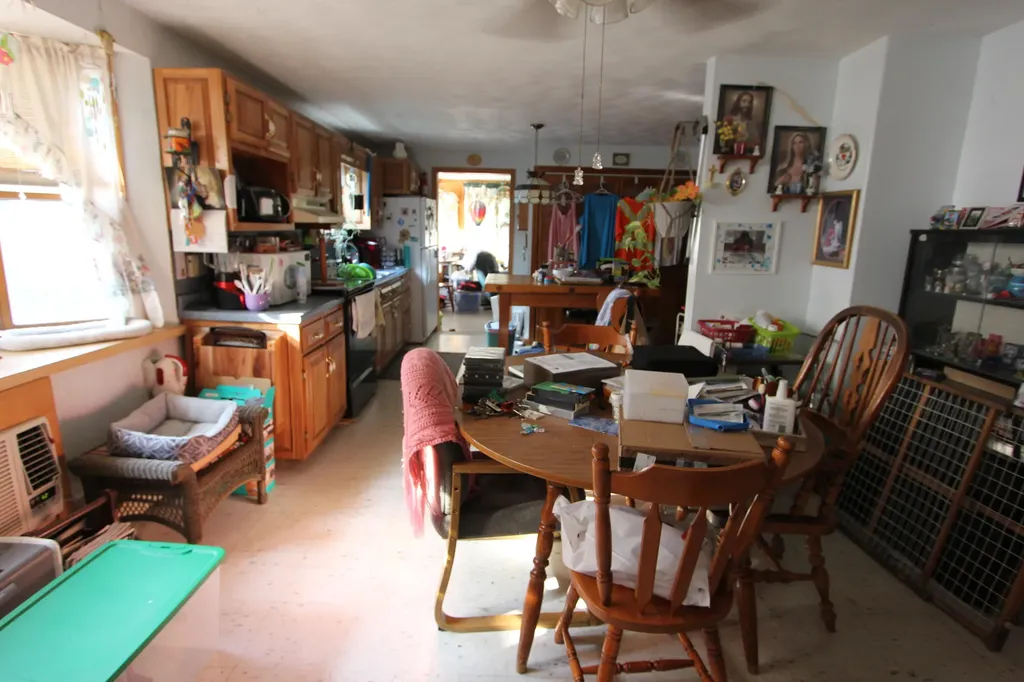 17 Falmouth Street Rumford ME 04276