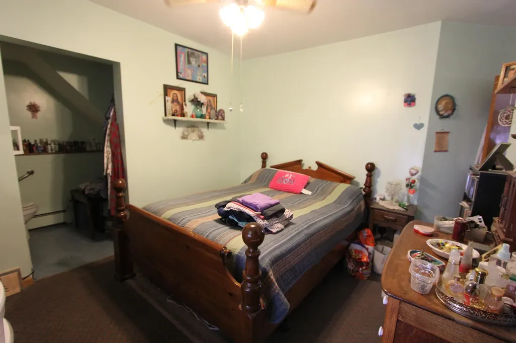 17 Falmouth Street Rumford ME 04276