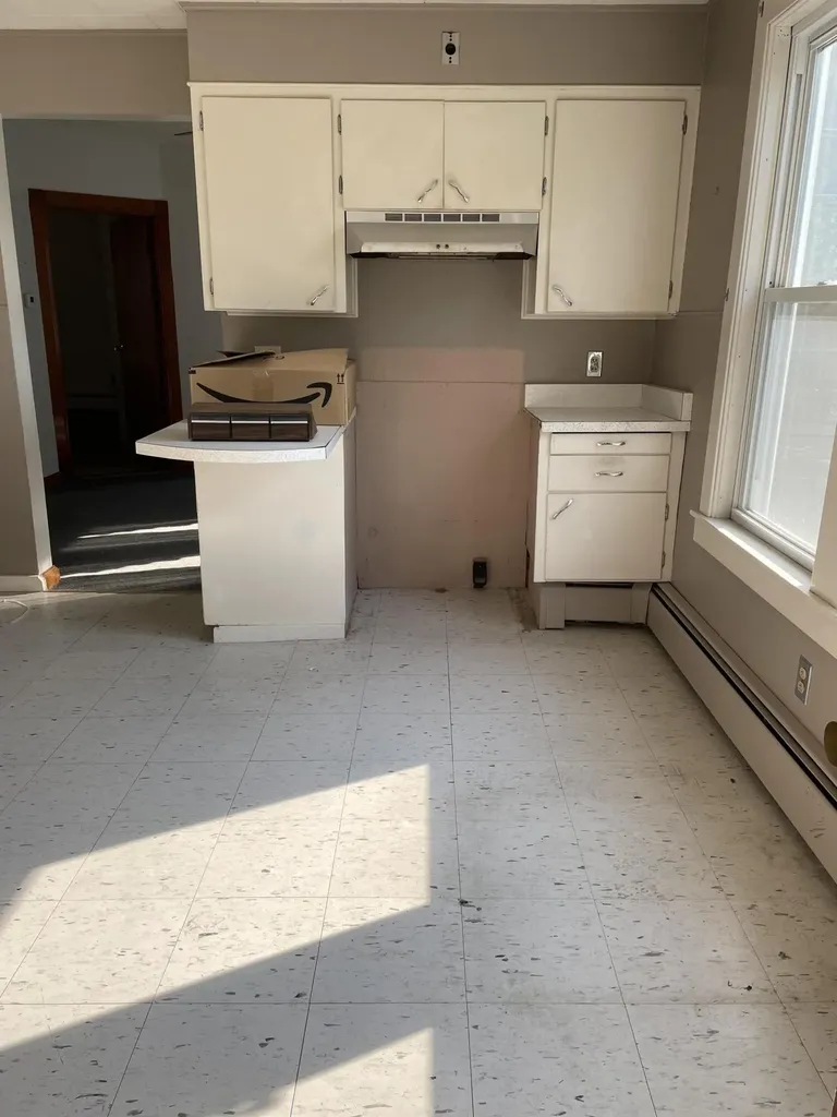 17 Falmouth Street Rumford ME 04276