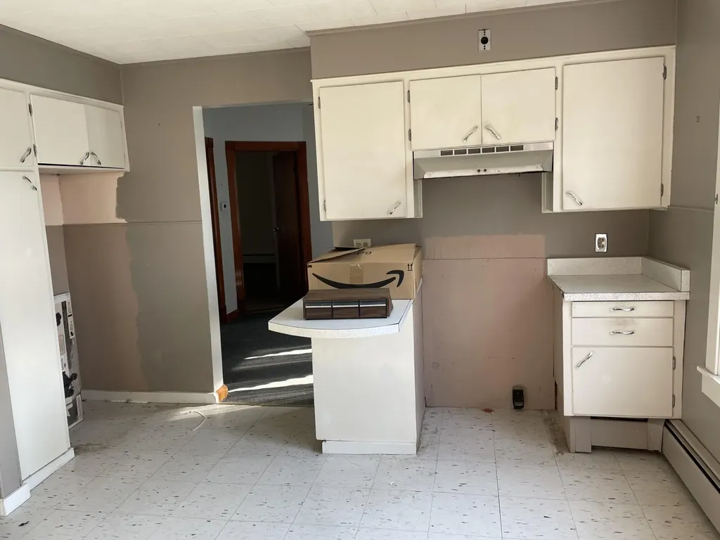 17 Falmouth Street Rumford ME 04276