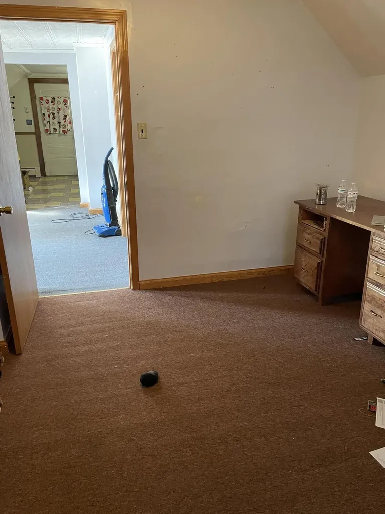 17 Falmouth Street Rumford ME 04276