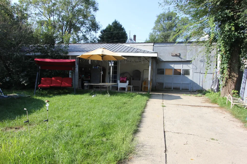 17 Falmouth Street Rumford ME 04276