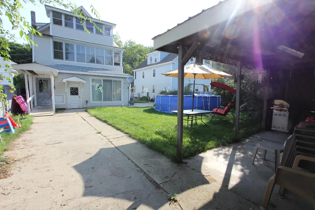 17 Falmouth Street Rumford ME 04276