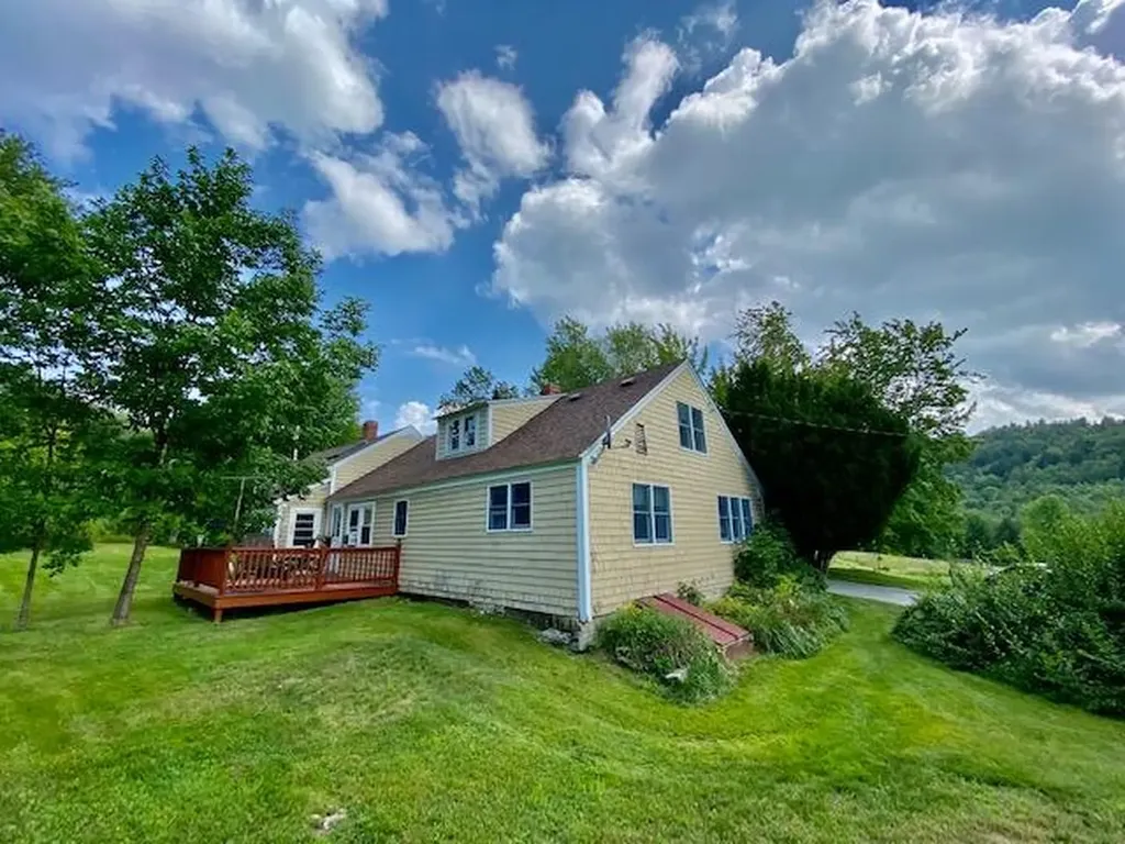 84 Hessian Hill Road Cornish ME 04020