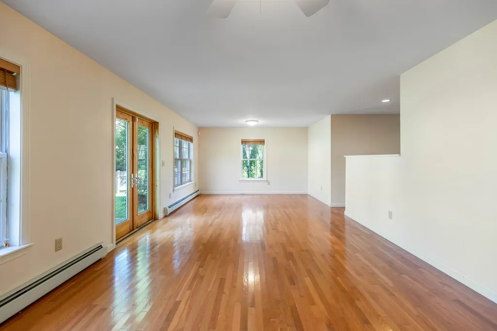 25 Stepping Stone Lane Portland ME 04103