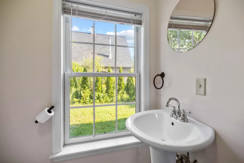 25 Stepping Stone Lane Portland ME 04103