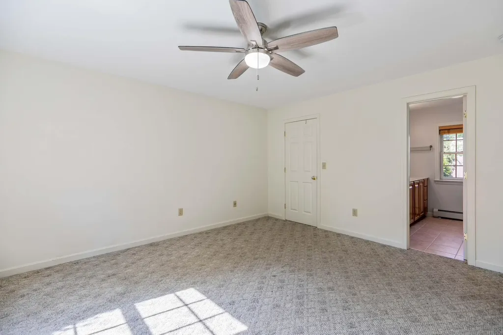 25 Stepping Stone Lane Portland ME 04103
