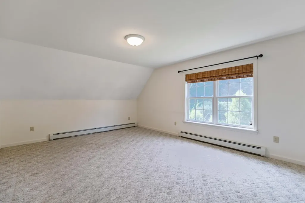 25 Stepping Stone Lane Portland ME 04103