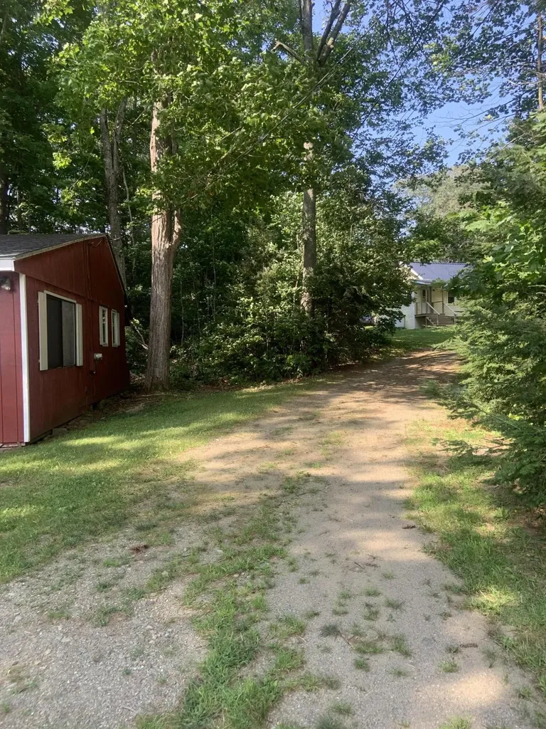 10 And 6 Folsom Drive Newport ME 04953