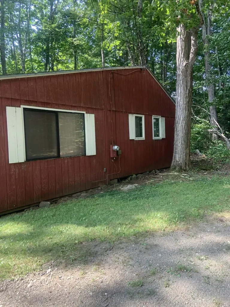 10 And 6 Folsom Drive Newport ME 04953