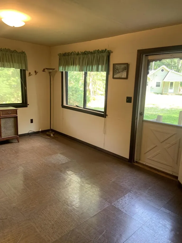 10 And 6 Folsom Drive Newport ME 04953