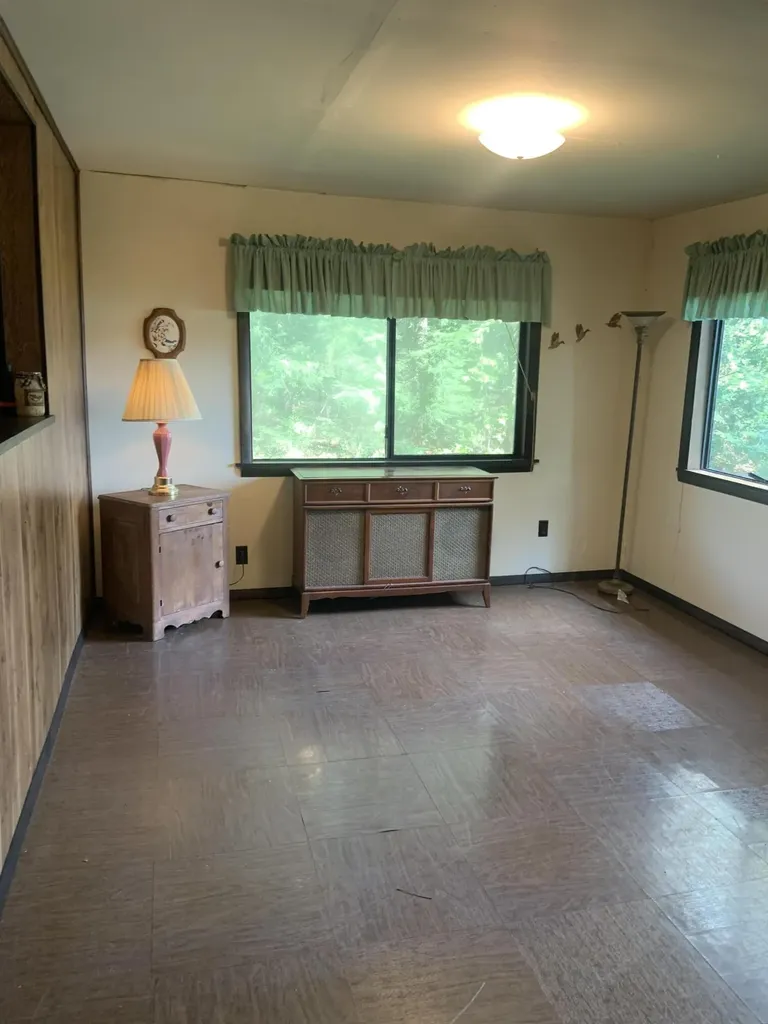 10 And 6 Folsom Drive Newport ME 04953