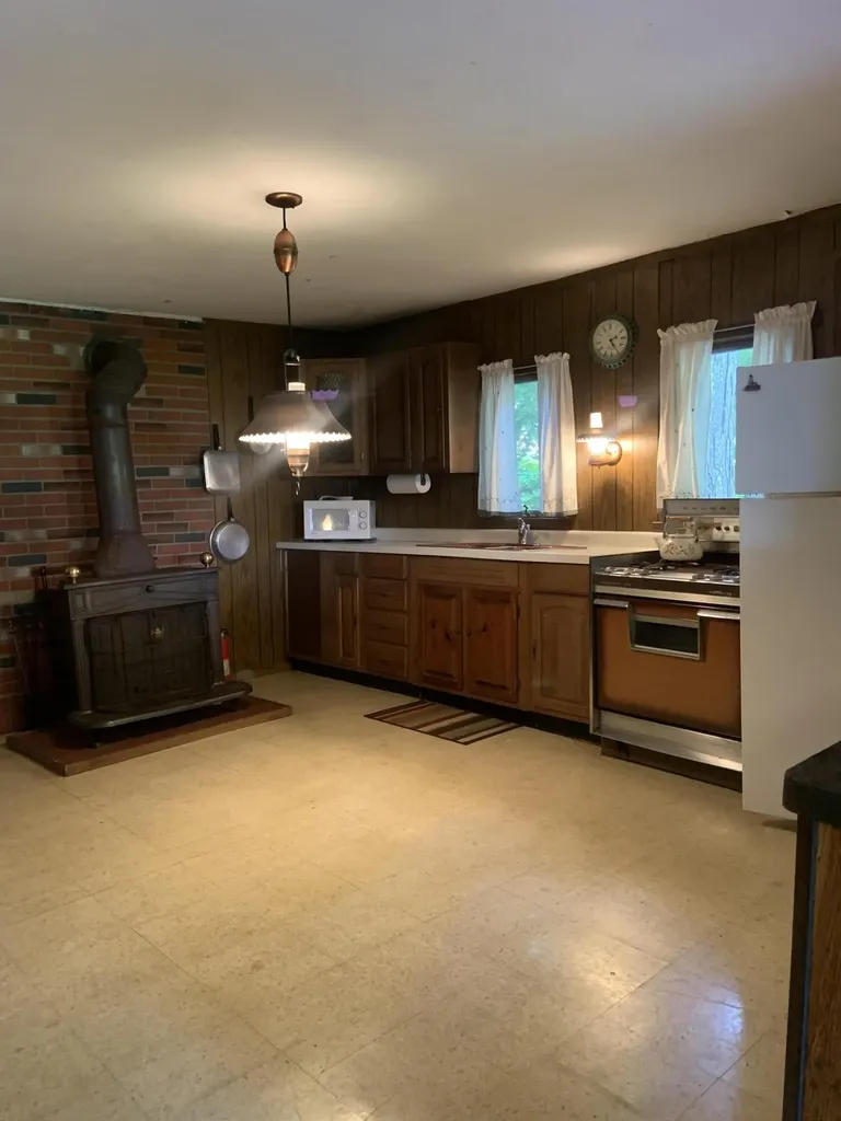 10 And 6 Folsom Drive Newport ME 04953