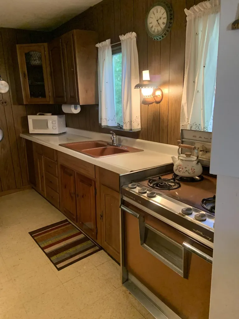 10 And 6 Folsom Drive Newport ME 04953