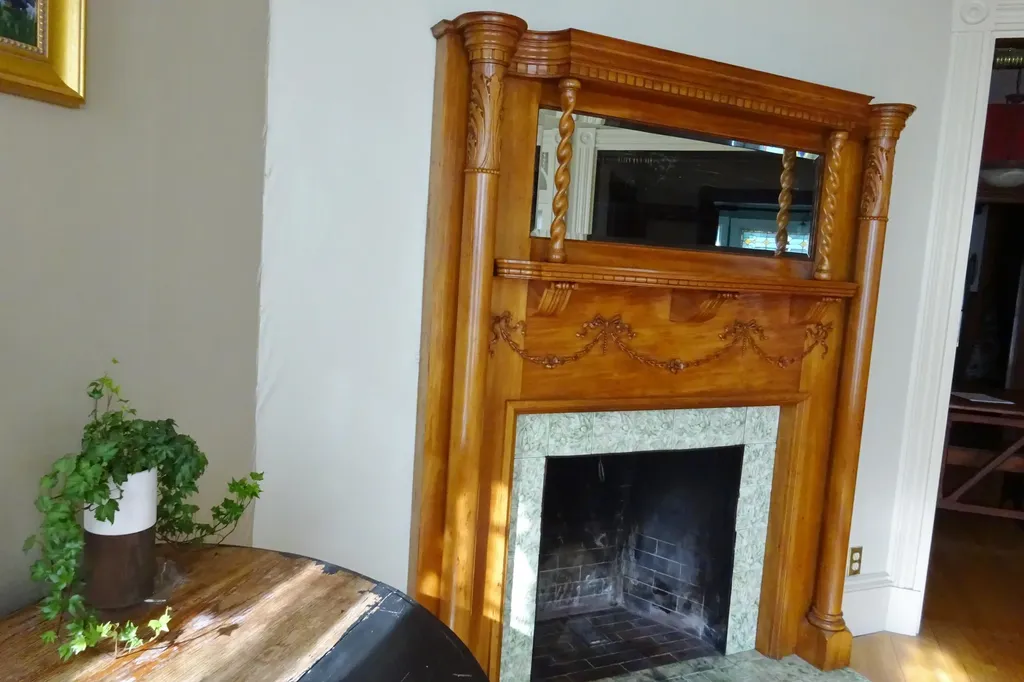 21 Forest Avenue Bangor ME 04401