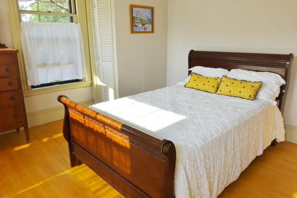 21 Forest Avenue Bangor ME 04401