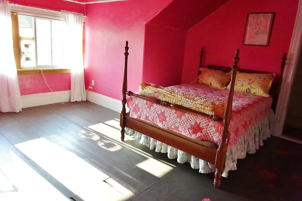21 Forest Avenue Bangor ME 04401