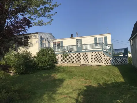 22 Mathews Road Boothbay ME 04537
